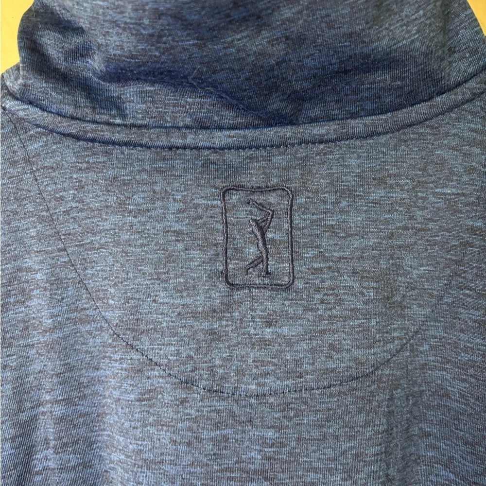 PGA Tour Blue Pullover - Picture 4 of 5